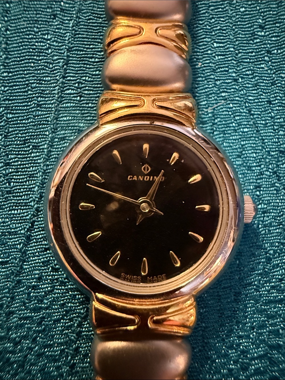 Candino ladies wristwatch new battery